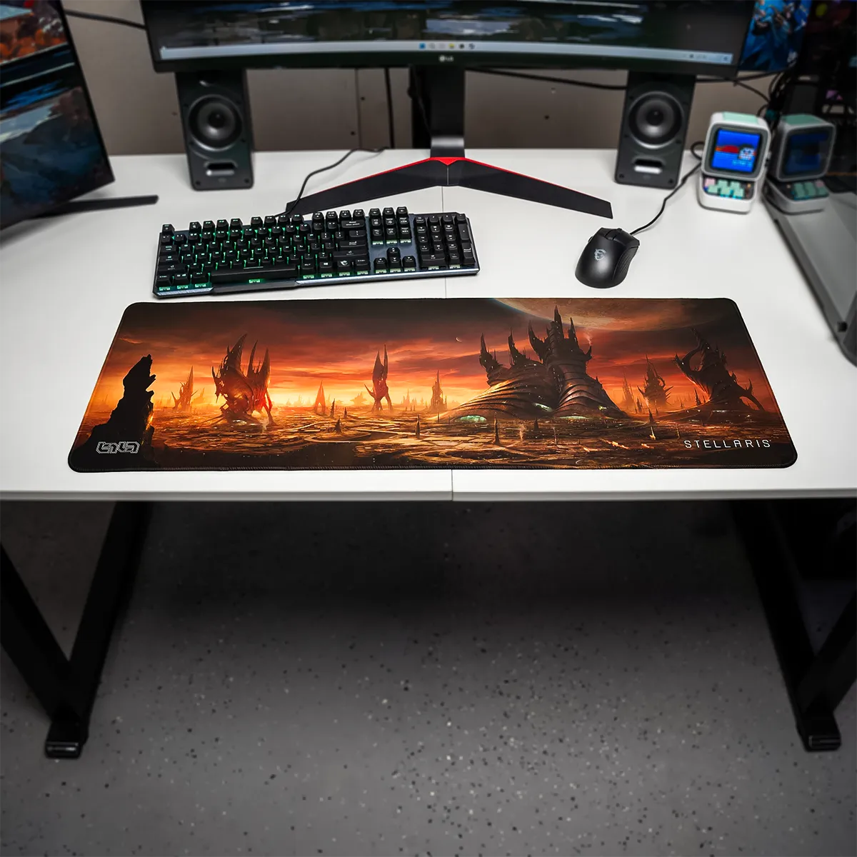Mousepad Alien City by Kentaro Kanamoto - Image 15