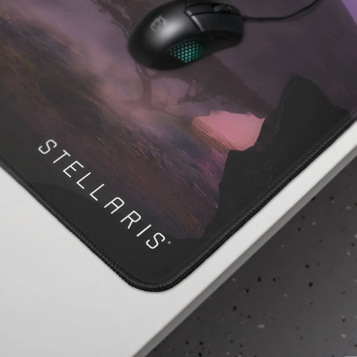 Mousepad Alien Planet by Kentaro Kanamoto - Image 8
