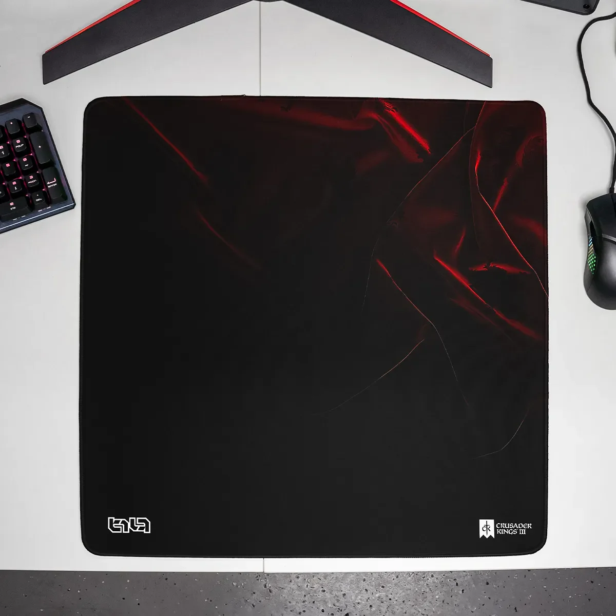 Mousepad Crimson Veil - Image 17