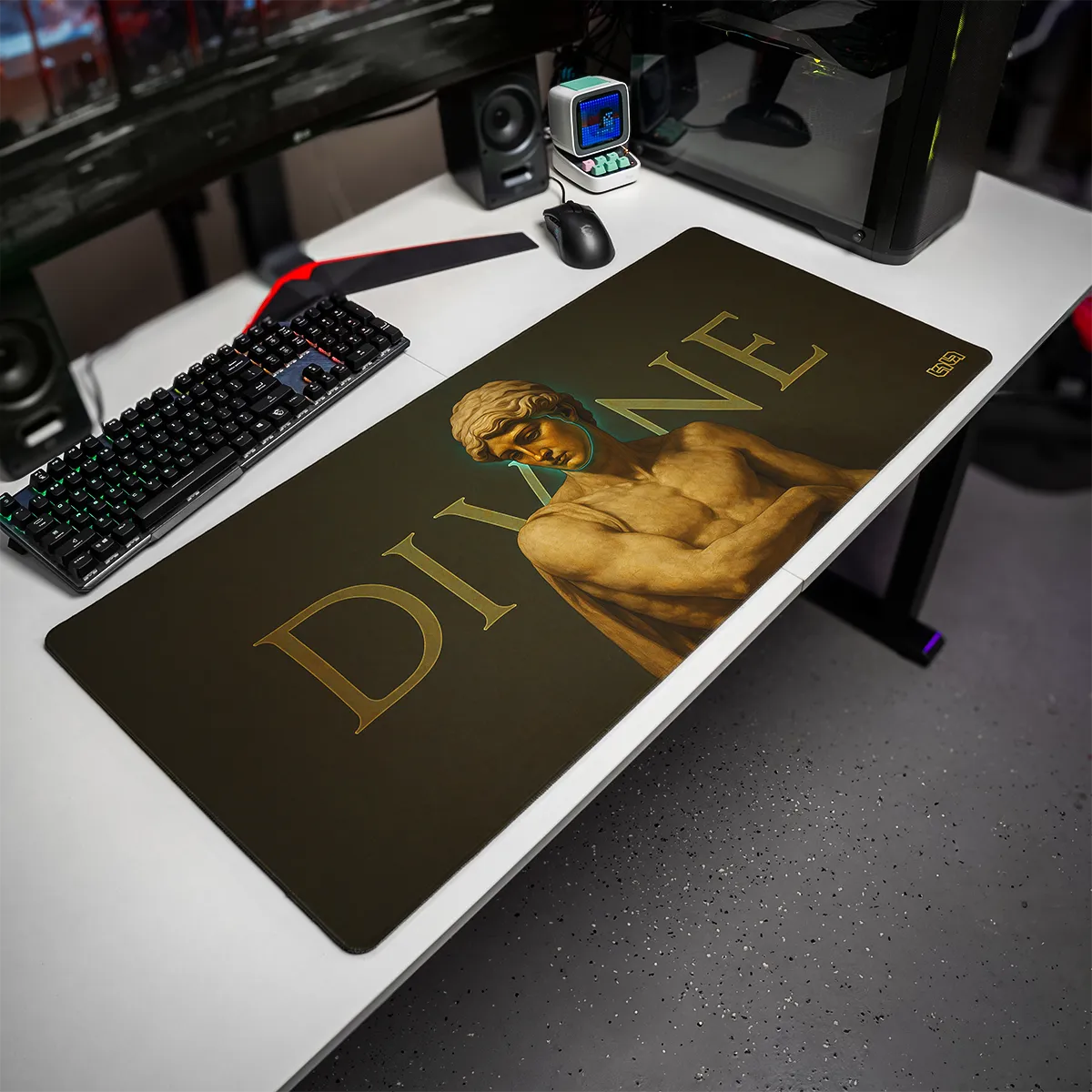 Mousepad Divine Figure - Image 9