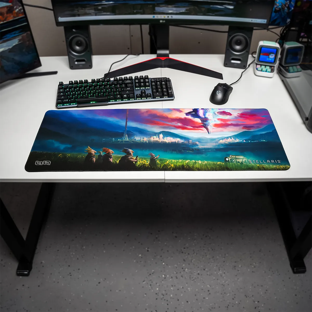 Mousepad First Contact 3 - Image 15