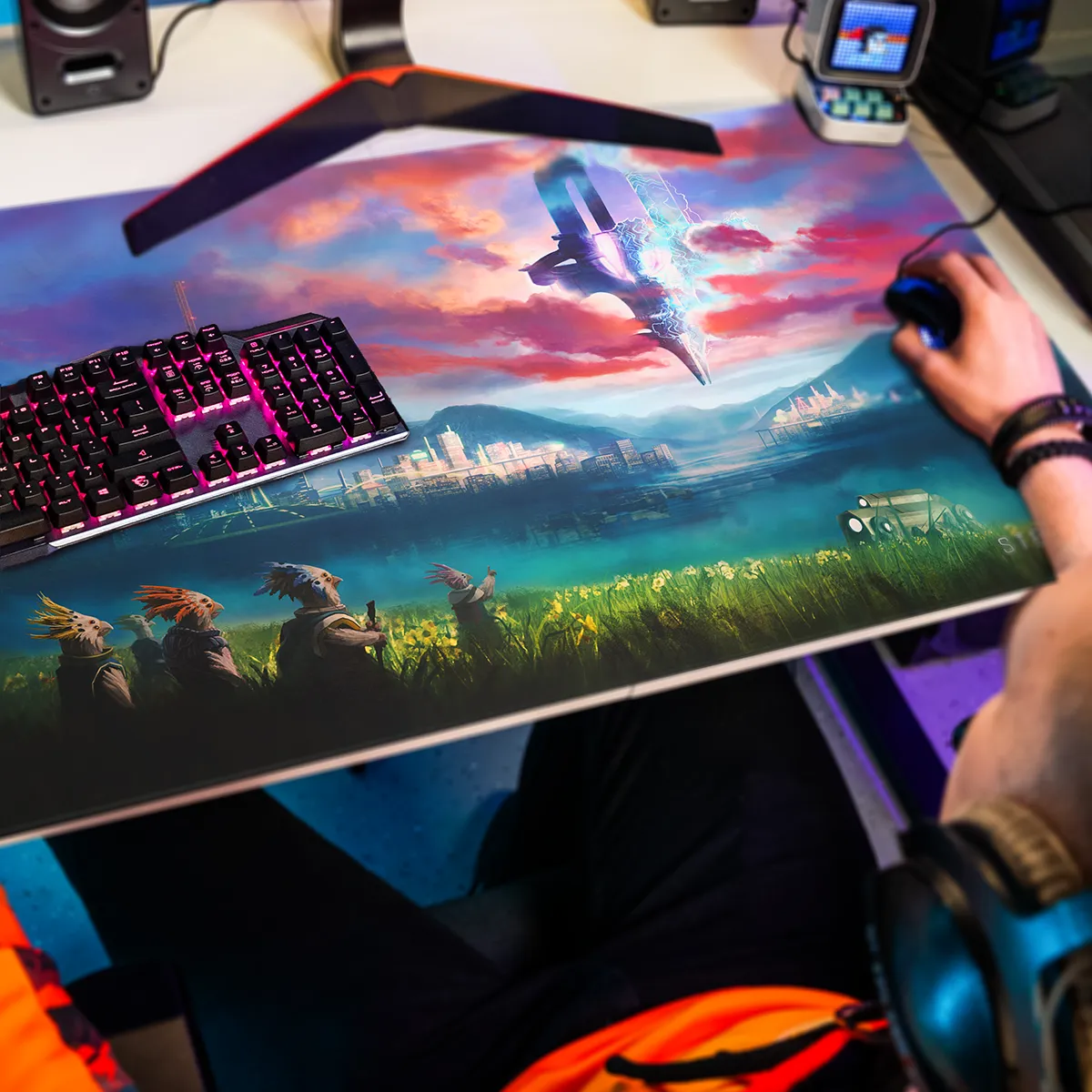 Mousepad First Contact 3 - Image 2