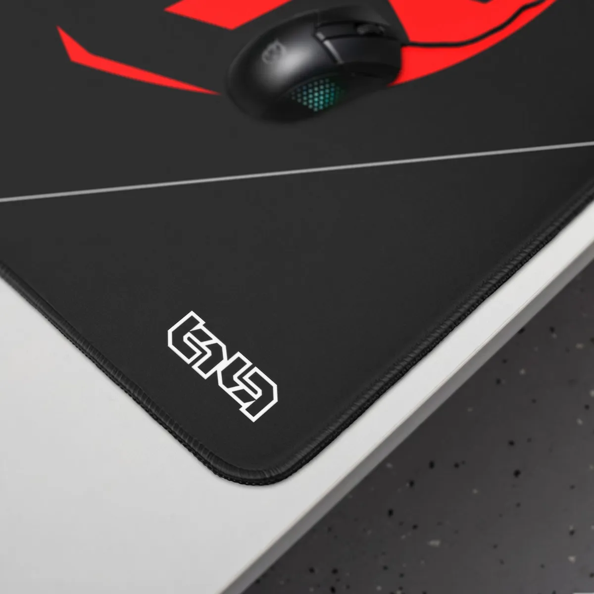 Mousepad Games Unite Not Divide - Image 3