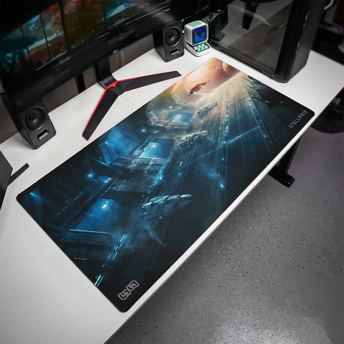 Mousepad Hangar Bay by Kentaro Kanamoto - Image 4