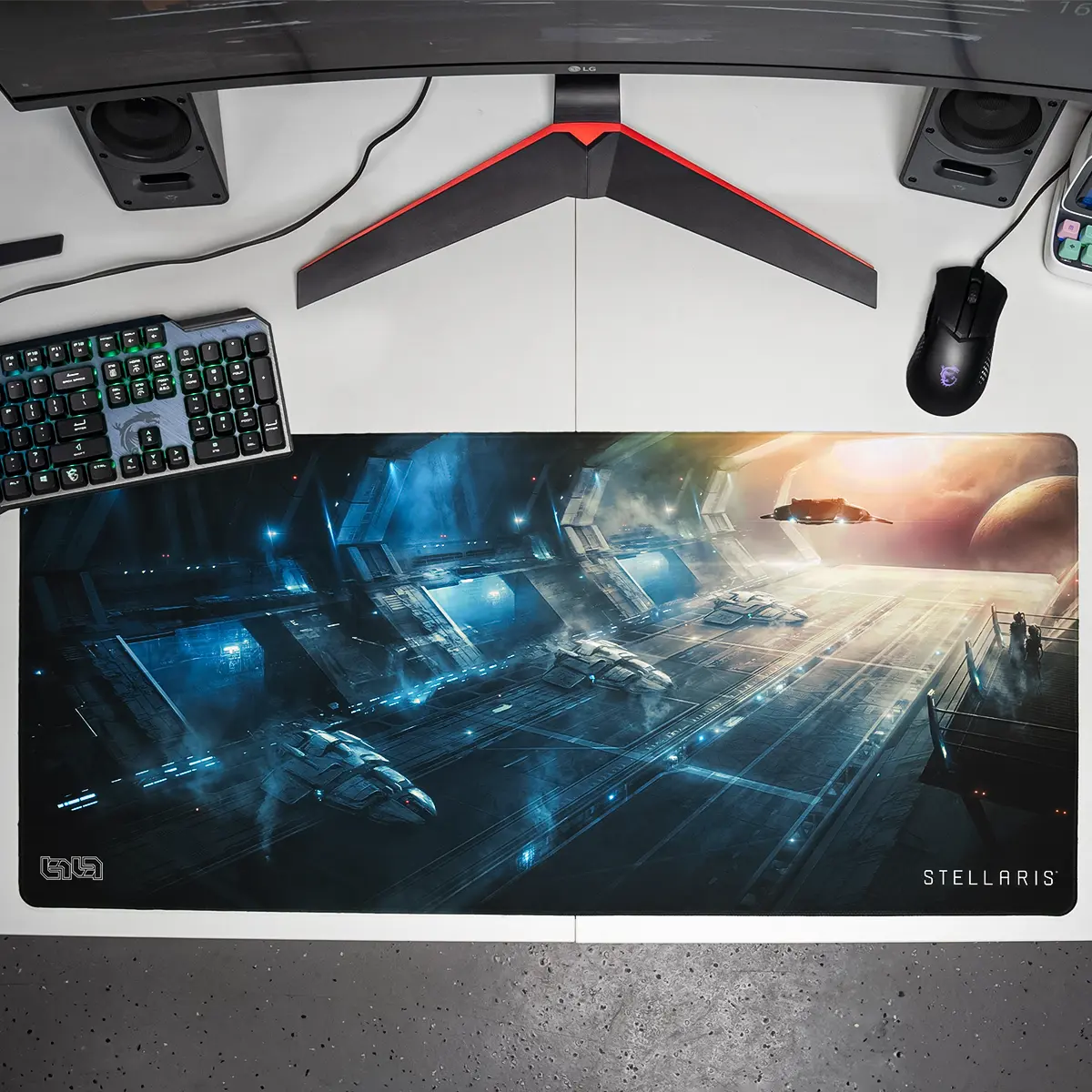 Mousepad Hangar Bay by Kentaro Kanamoto - Image 7