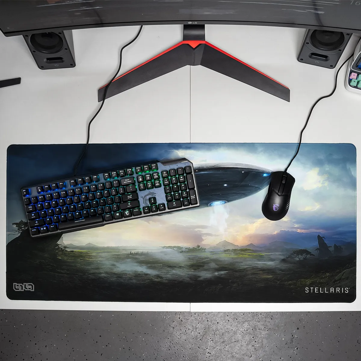 Mousepad Landing Ship by Kentaro Kanamoto - Image 11