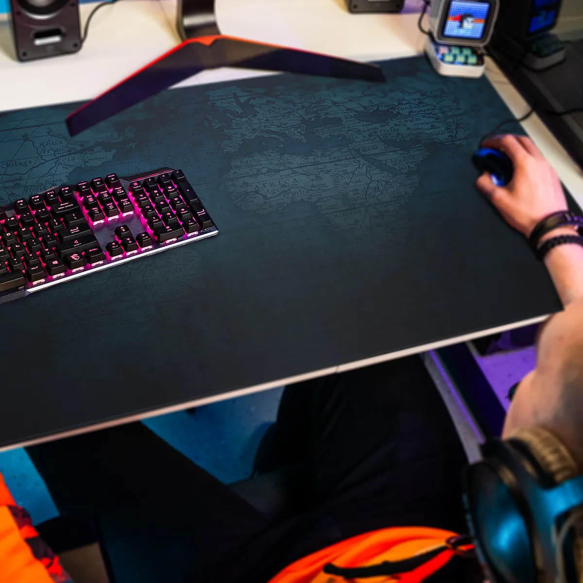 Mousepad Map Background - Image 2