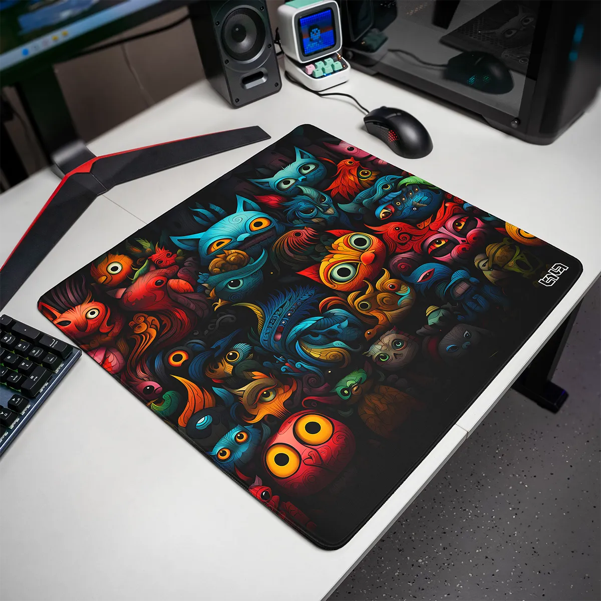 Mousepad Monstrous Audience - Image 19