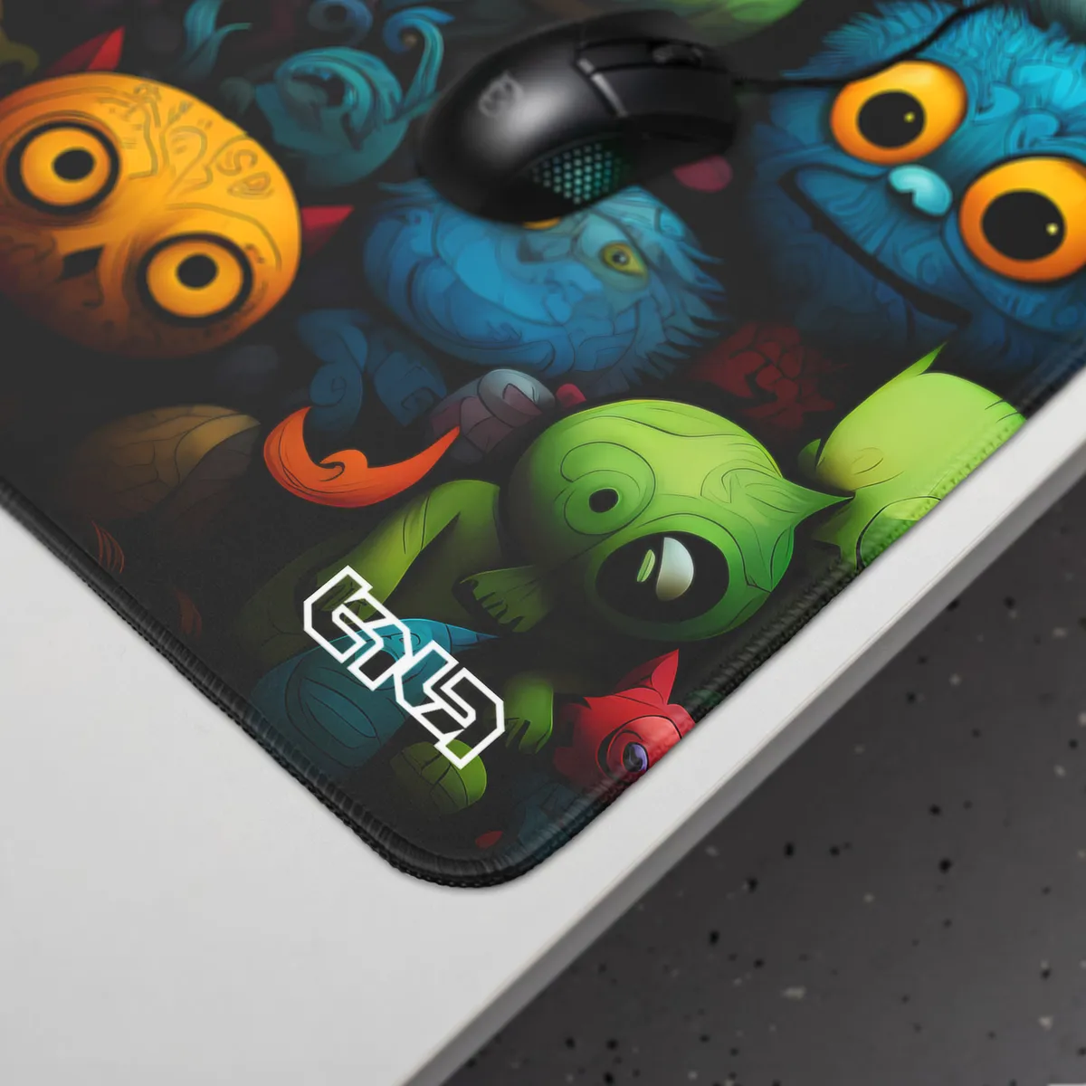Mousepad Monstrous Audience - Image 3