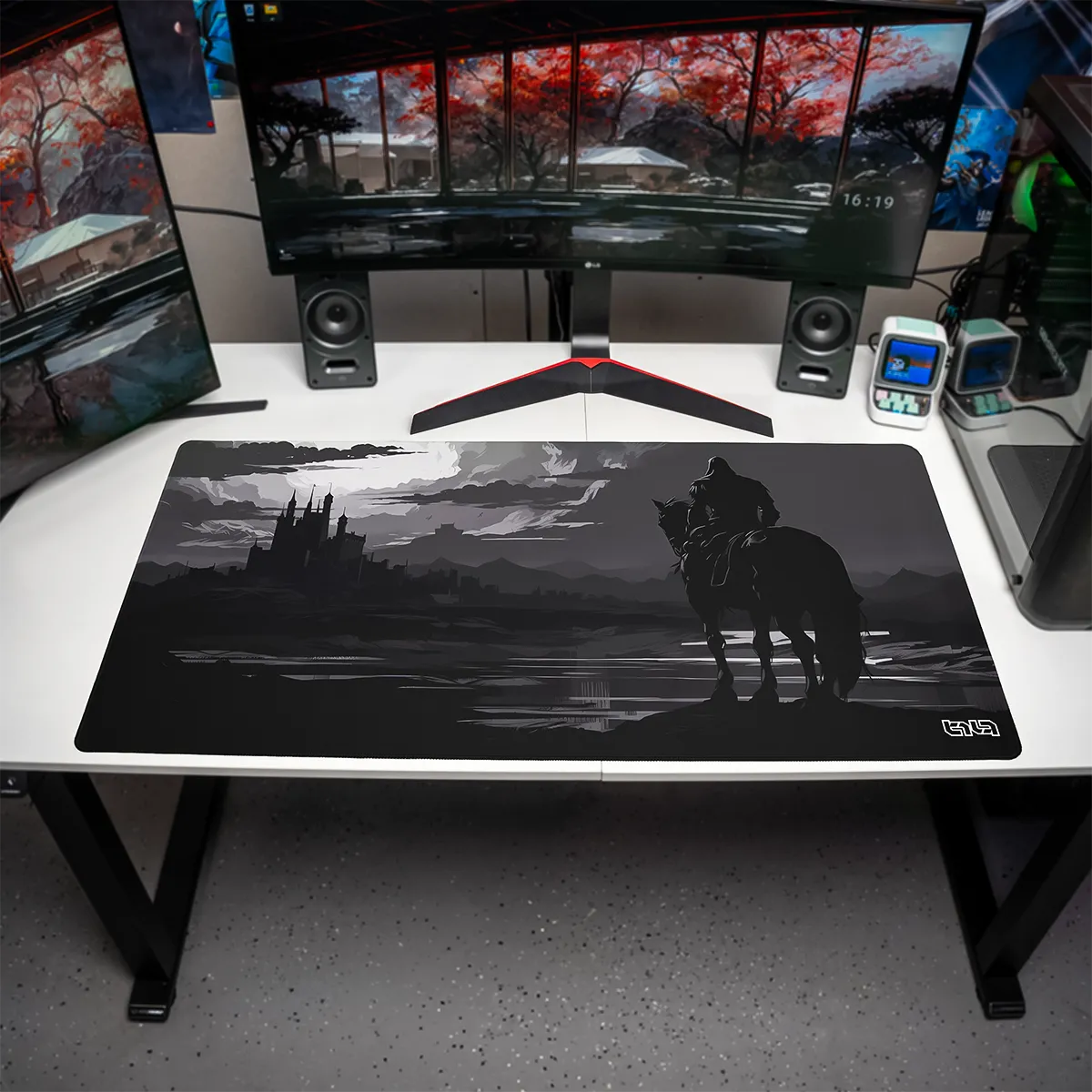 Mousepad On the Way to the Castle - Image 5