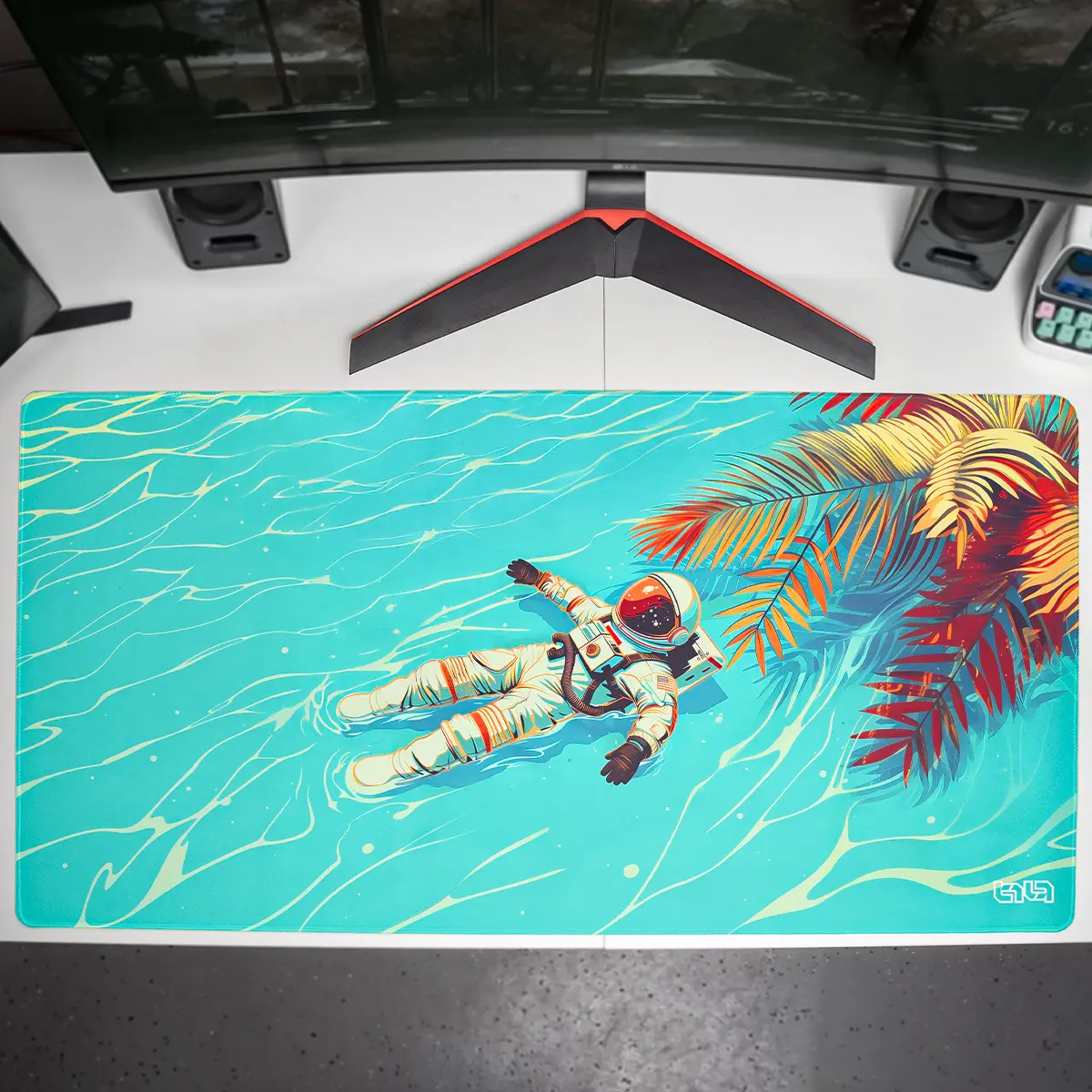 Mousepad Swimmin and Chillin